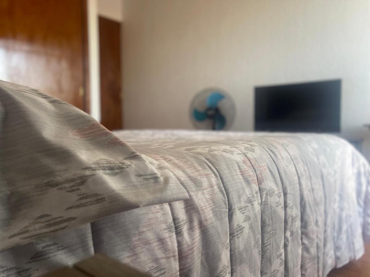 Comoda Habitacion A 10 Min Del Centro Historico De Керетаро Экстерьер фото